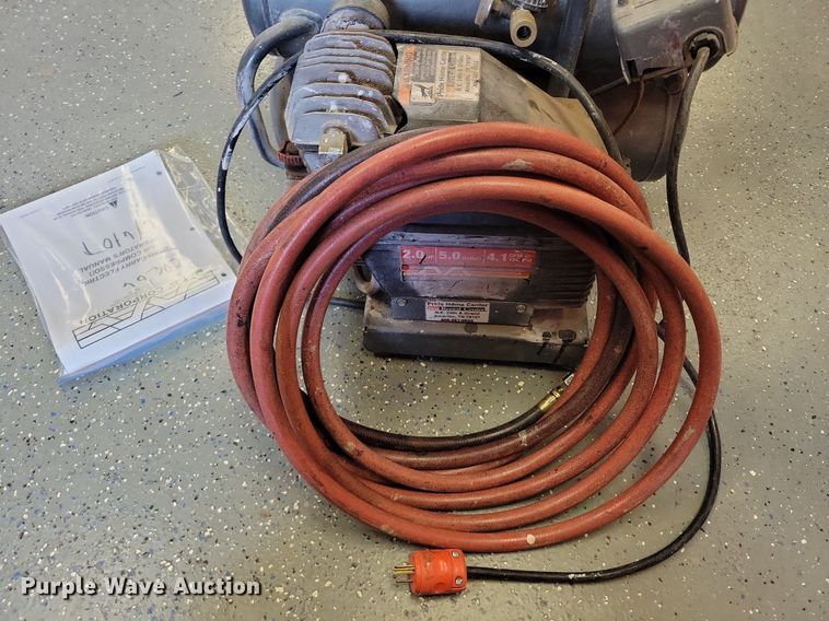 image for item LG9427 (2) air compressors