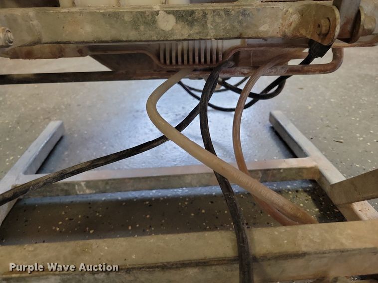 image for item LG9430 Tools