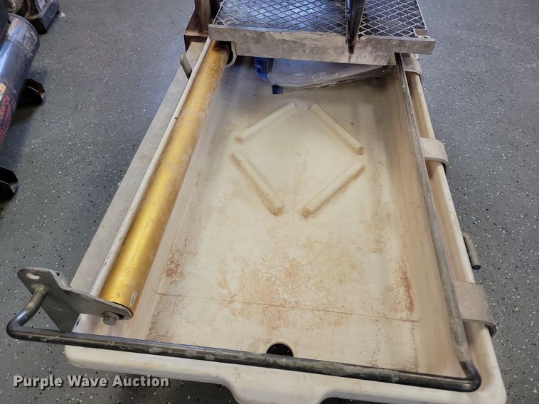 image for item LG9430 Tools