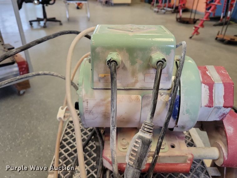 image for item LG9430 Tools