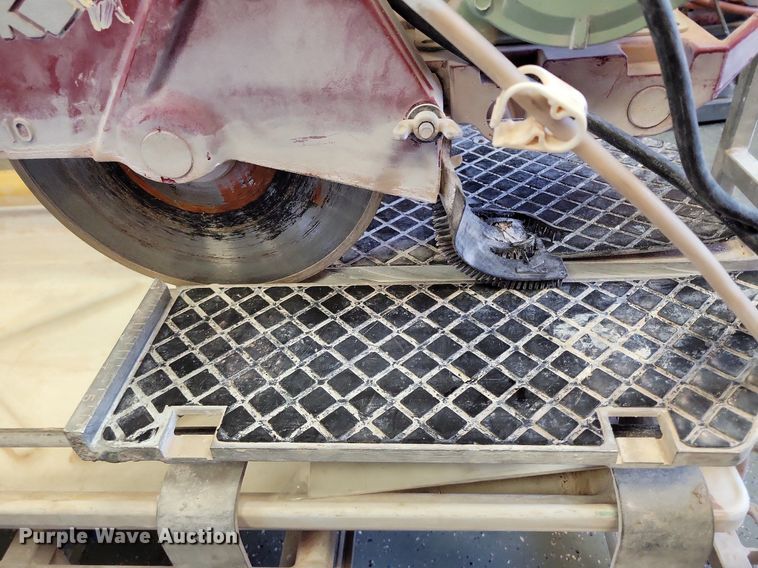 image for item LG9430 Tools