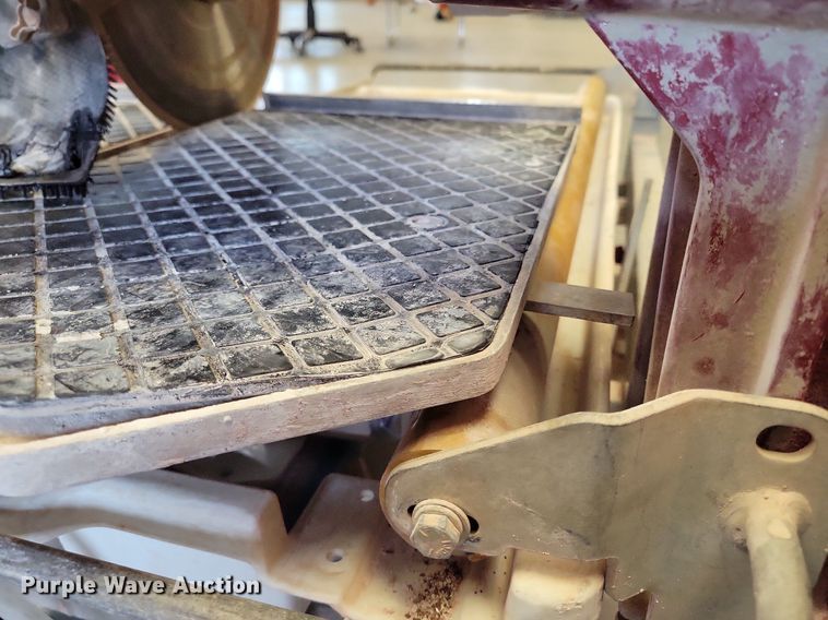 image for item LG9430 Tools