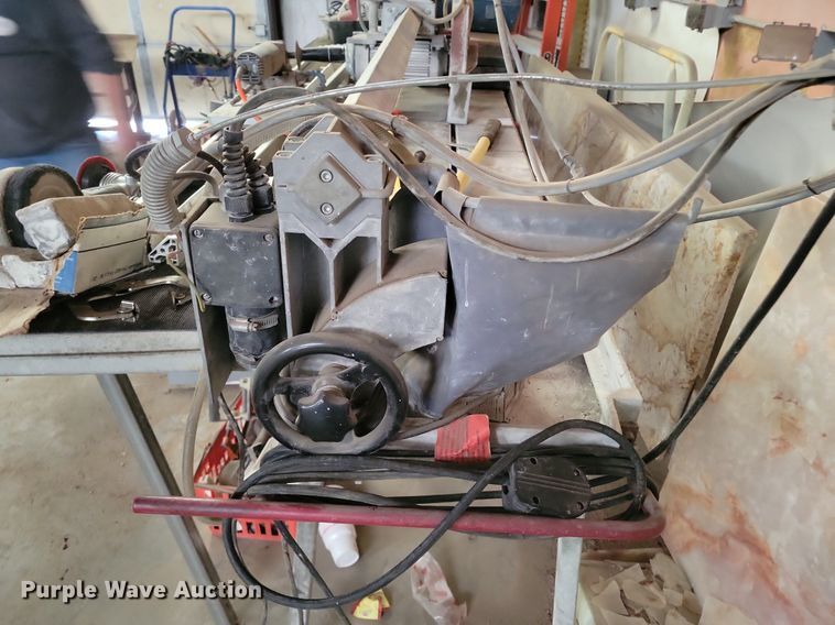 image for item LG9430 Tools