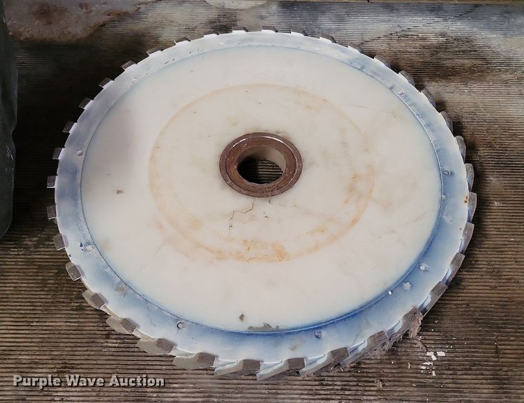 image for item LG9430 Tools