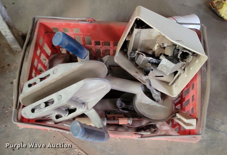 image for item LG9430 Tools