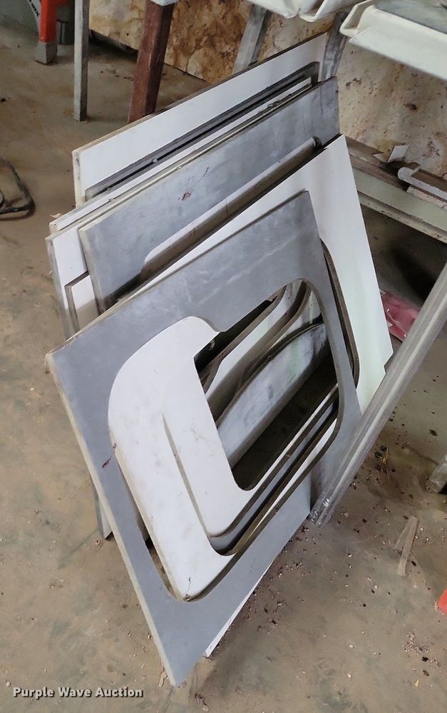 image for item LG9430 Tools