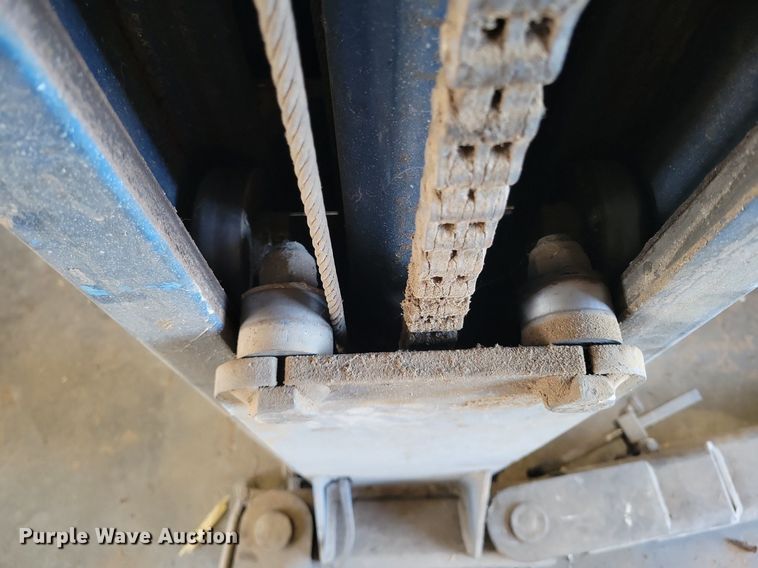 image for item LG9434 Pro-Lift BP-7  automotive lift