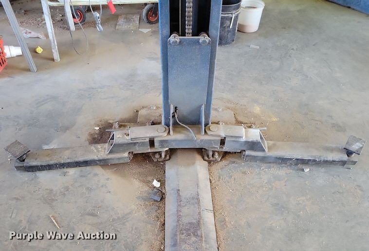 image for item LG9434 Pro-Lift BP-7  automotive lift