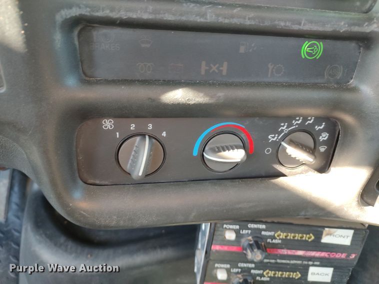 image for item LK9505 2007 GMC C7500  utility / service truck