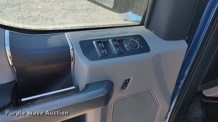 image for item LP9177 2018 Ford F150  SuperCab pickup truck