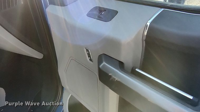 image for item LP9177 2018 Ford F150  SuperCab pickup truck