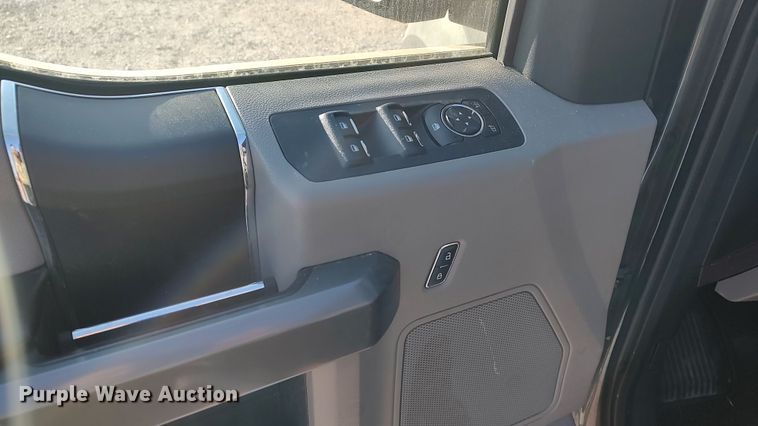 image for item LP9178 2019 Ford F150  SuperCrew pickup truck