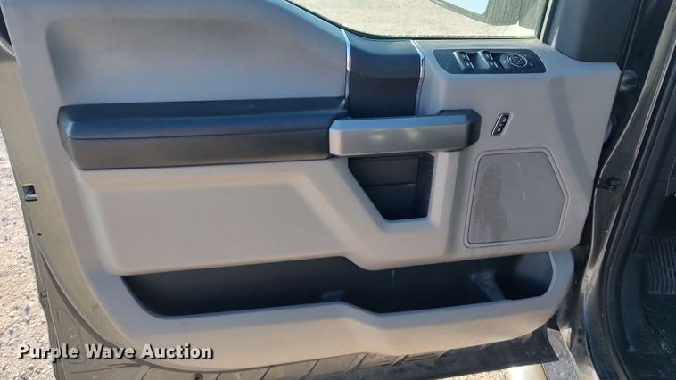 image for item LP9178 2019 Ford F150  SuperCrew pickup truck