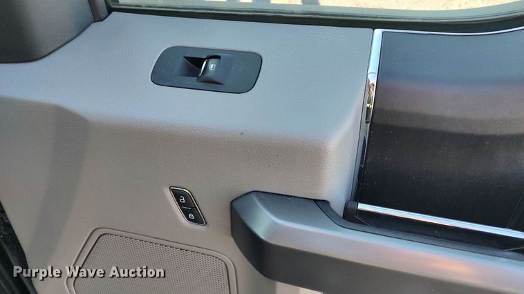 image for item LP9178 2019 Ford F150  SuperCrew pickup truck