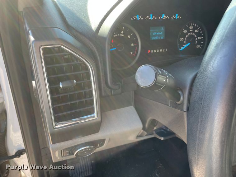 image for item LP9181 2016 Ford F150 XLT  SuperCrew pickup truck