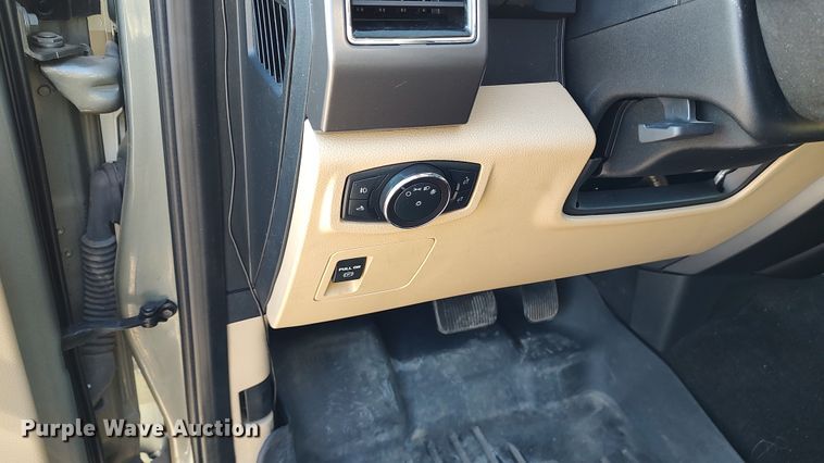 image for item LP9187 2019 Ford F150  SuperCrew pickup truck