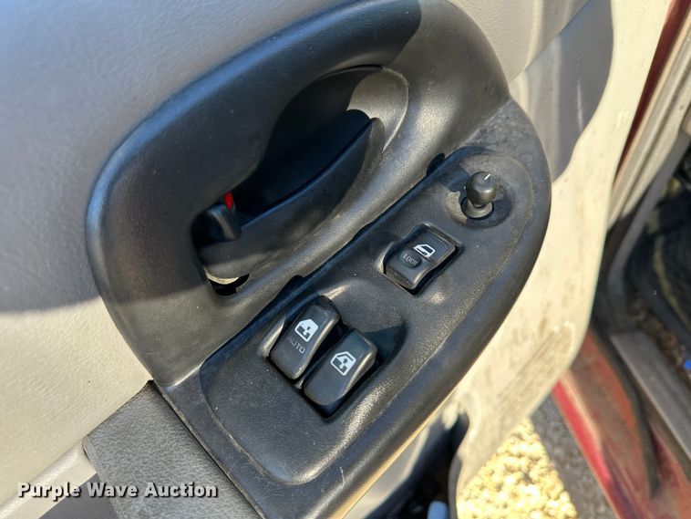 image for item LT9294 2005 Chevrolet Venture  van