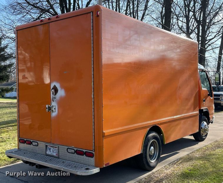 image for item MA9813 2006 GMC W4500  box truck