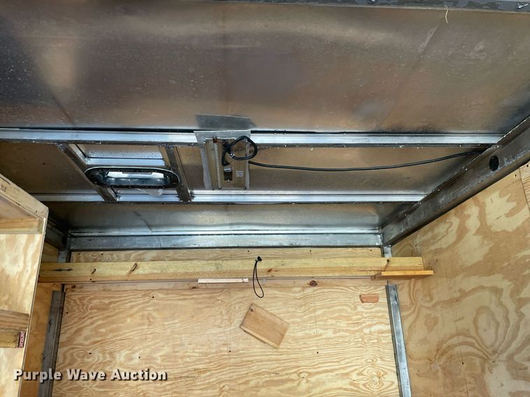 image for item MA9813 2006 GMC W4500  box truck