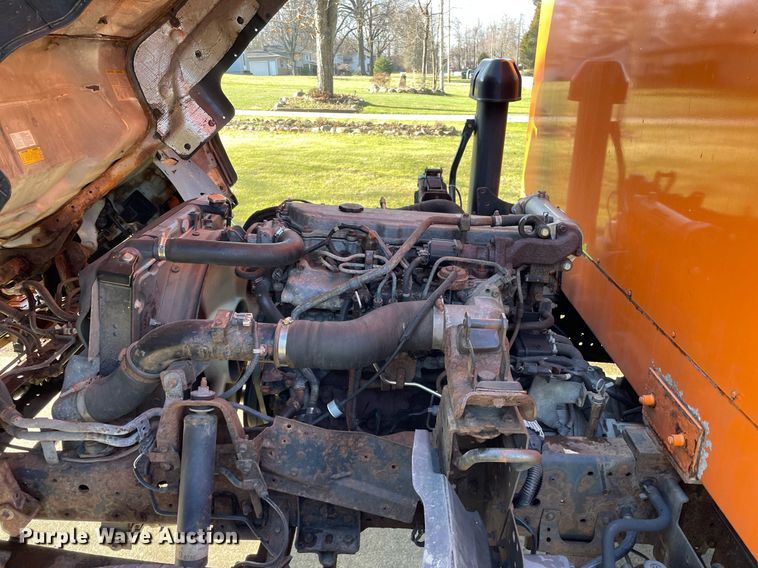 image for item MA9813 2006 GMC W4500  box truck