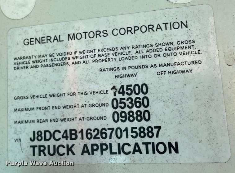 image for item MA9813 2006 GMC W4500  box truck