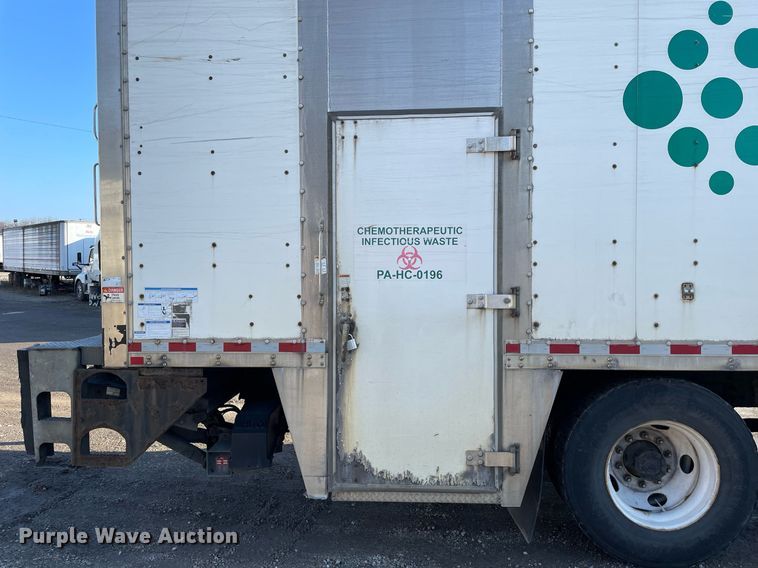 image for item MA9814 2016 International 4300  box truck