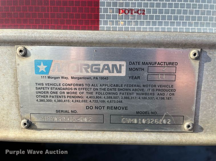 image for item MA9814 2016 International 4300  box truck