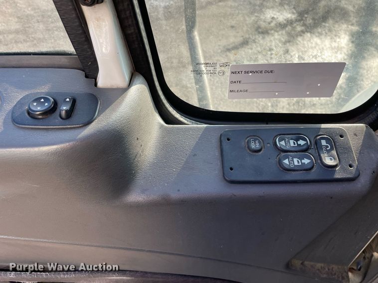 image for item MA9814 2016 International 4300  box truck