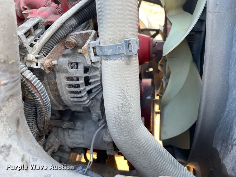 image for item MA9814 2016 International 4300  box truck