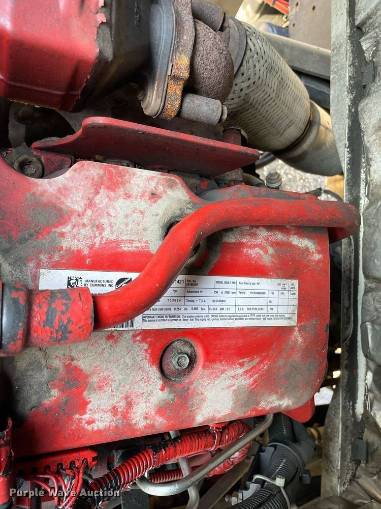 image for item MA9814 2016 International 4300  box truck