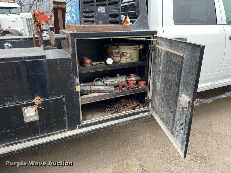 image for item MA9815 2012 Dodge Ram 5500HD  Crew Cab flatbed truck