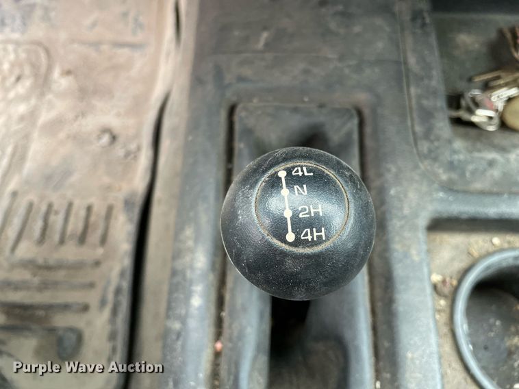 image for item MA9815 2012 Dodge Ram 5500HD  Crew Cab flatbed truck