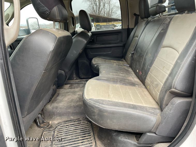 image for item MA9815 2012 Dodge Ram 5500HD  Crew Cab flatbed truck