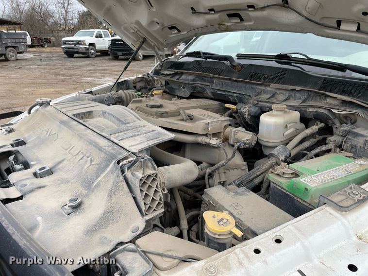 image for item MA9815 2012 Dodge Ram 5500HD  Crew Cab flatbed truck