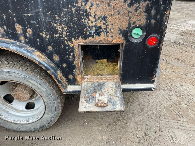 image for item MA9816 2012 Dodge Ram 5500HD  Crew Cab flatbed truck