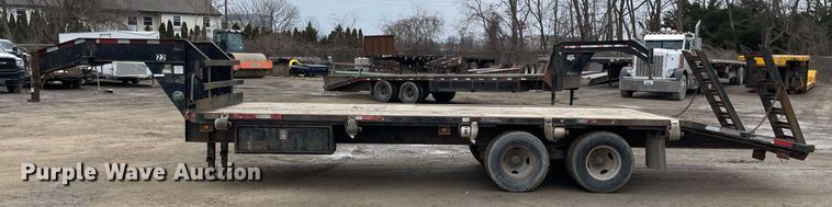 image for item MA9818 1985 Comet  equipment trailer