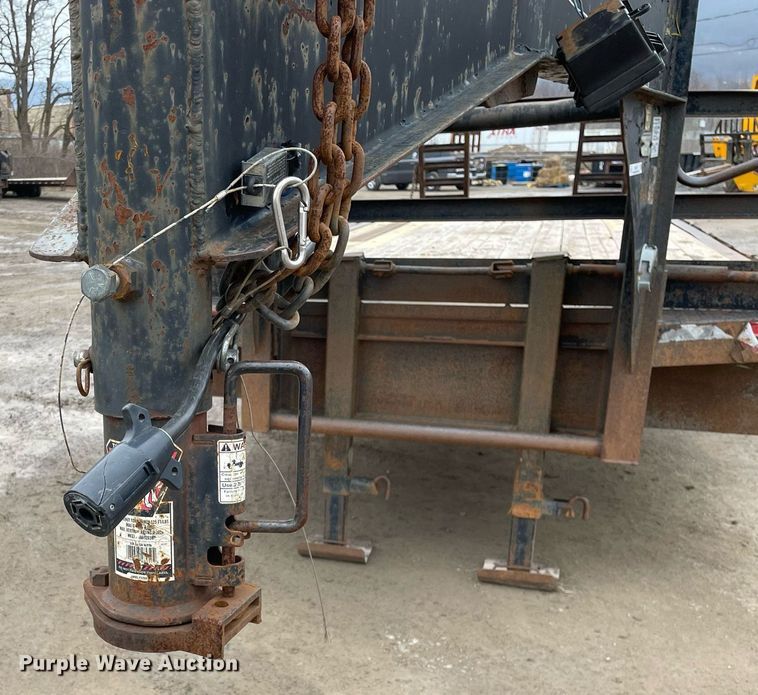 image for item MA9818 1985 Comet  equipment trailer