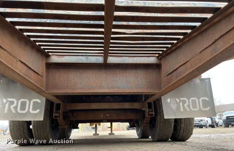 image for item MA9818 1985 Comet  equipment trailer