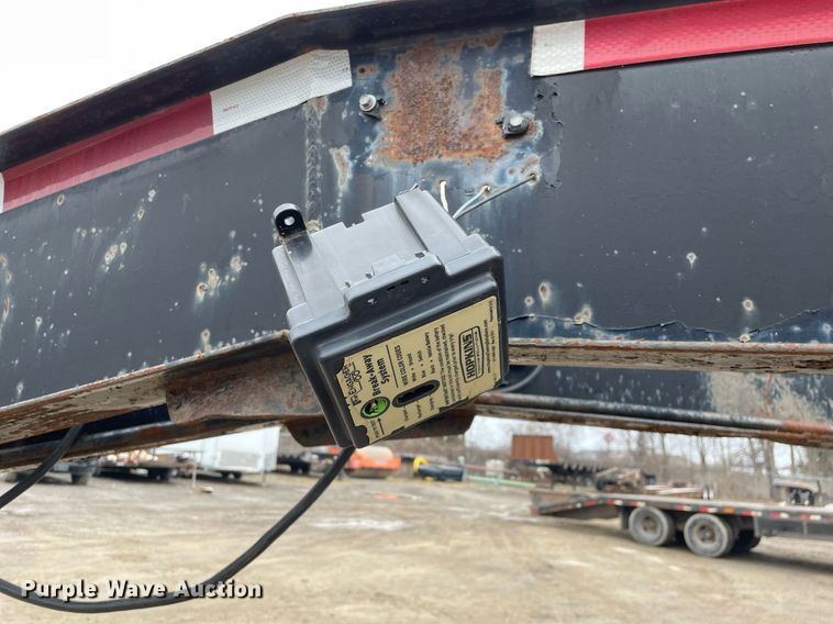 image for item MA9818 1985 Comet  equipment trailer