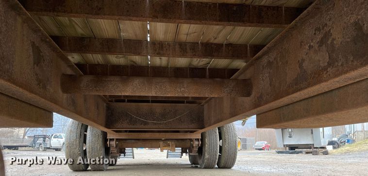 image for item MA9818 1985 Comet  equipment trailer