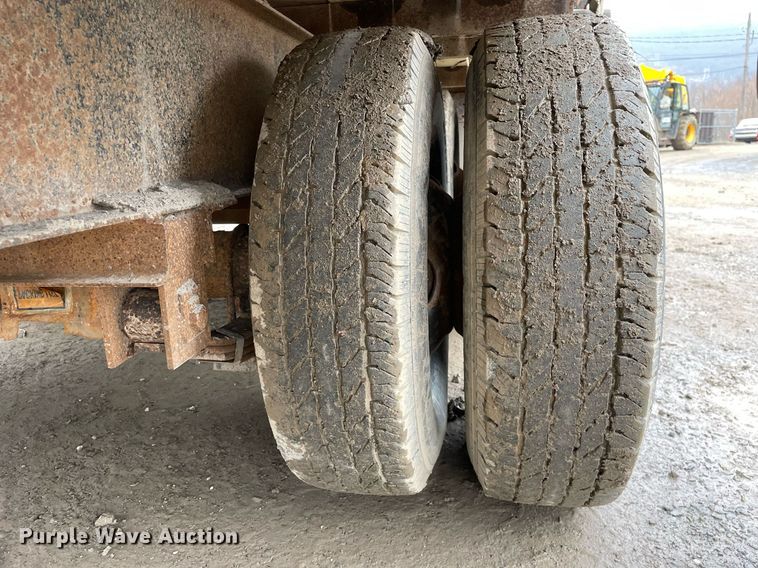 image for item MA9818 1985 Comet  equipment trailer