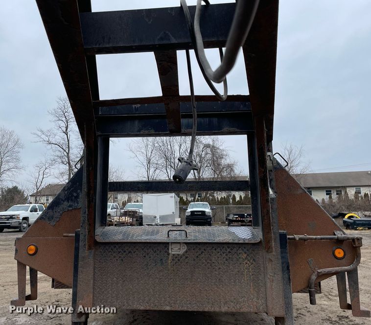 image for item MA9819 2007 PJ  equipment trailer