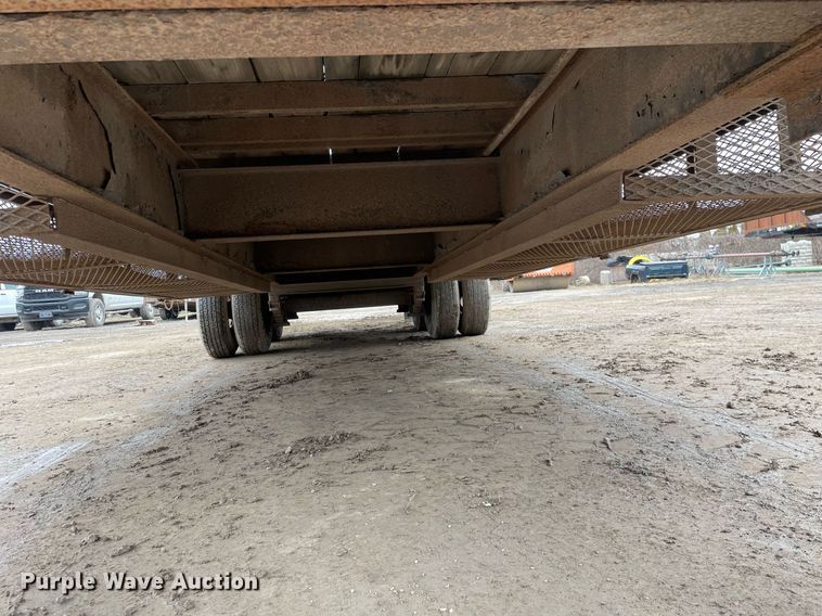 image for item MA9819 2007 PJ  equipment trailer