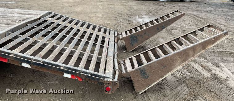 image for item MA9819 2007 PJ  equipment trailer