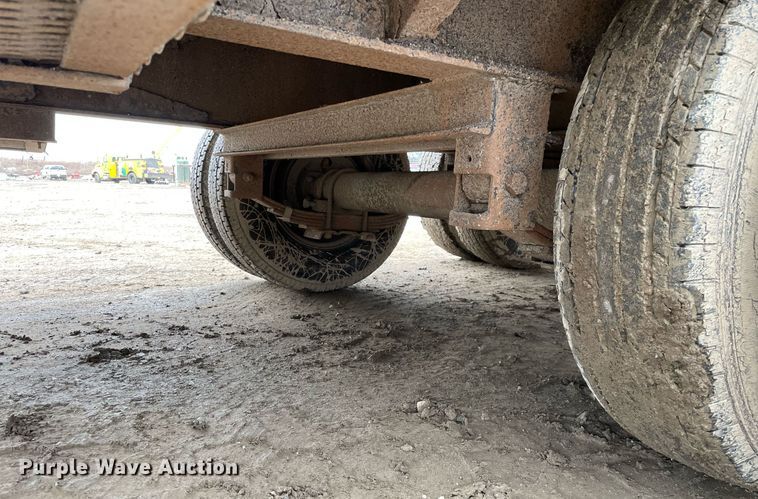 image for item MA9819 2007 PJ  equipment trailer