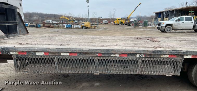 image for item MA9819 2007 PJ  equipment trailer