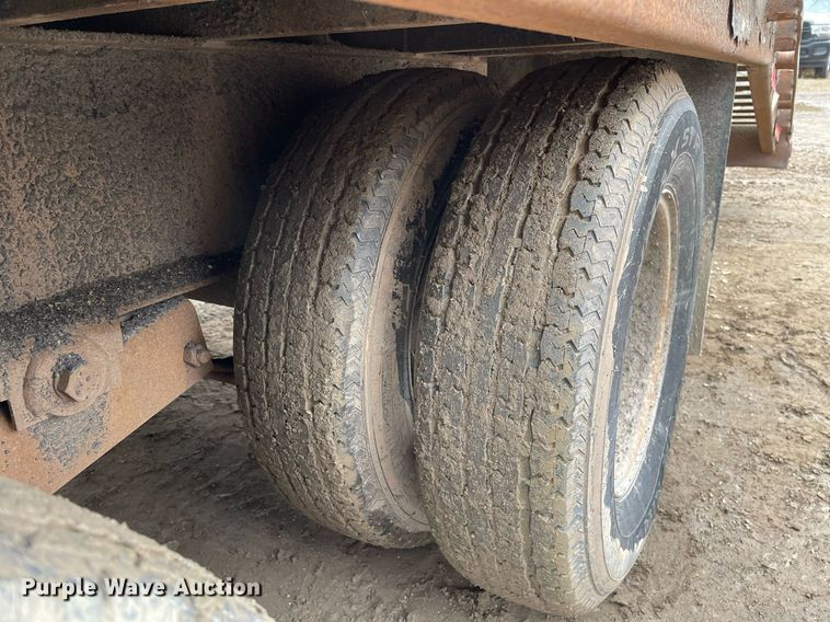 image for item MA9819 2007 PJ  equipment trailer