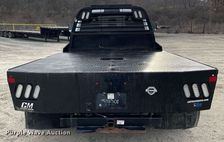 image for item MA9824 2015 Dodge Ram 5500  Crew Cab flatbed truck