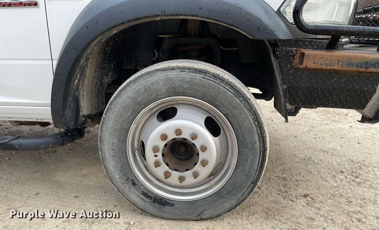 image for item MA9824 2015 Dodge Ram 5500  Crew Cab flatbed truck