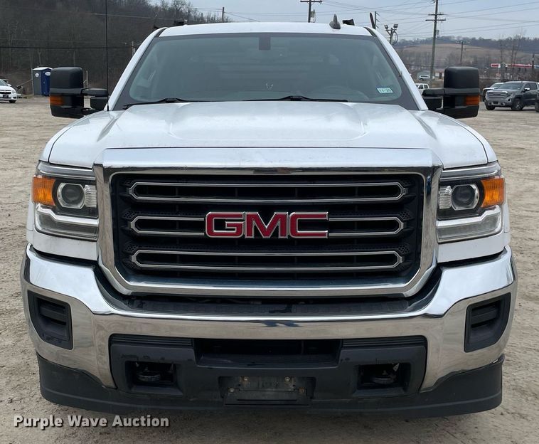 image for item MA9826 2018 GMC Sierra 2500HD  Crew Cab utility bed pickup truck